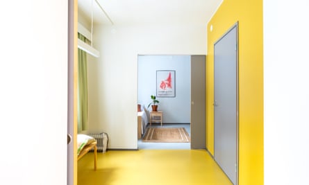 The spartan interior of a guest room at Paimio