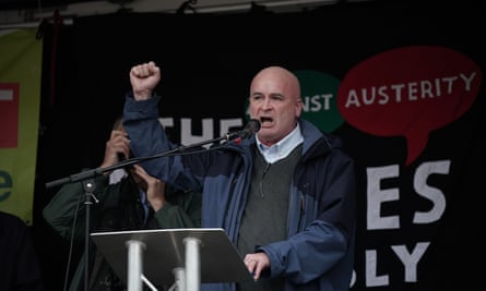 1000's attend London rally to demand basic election | Protest 2 Mick Lynch, RMT general secretary, addressing the Britain is Broken demonstration in central London.