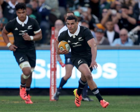 Josh Moorby scores a try the All Blacks