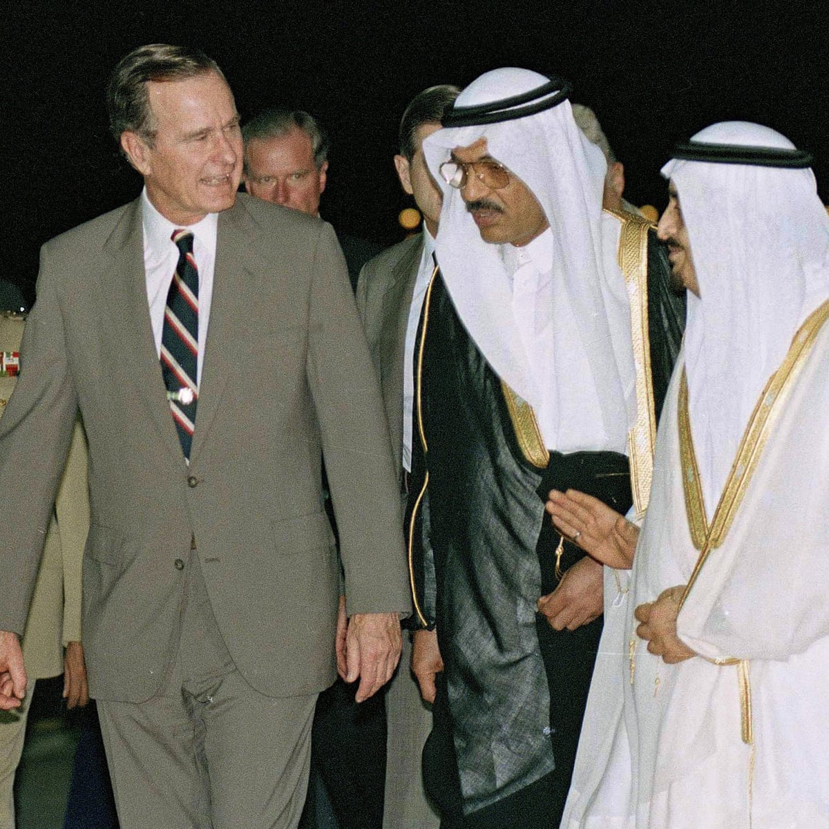 Bush S Sordid Saudi Ties Set Template For Trump He Was Just More Subtle Us News The Guardian