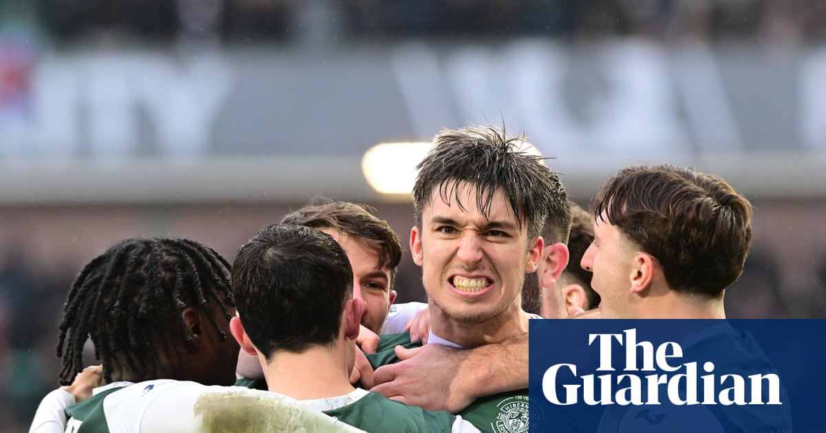 Hibernian cling on to defeat league leaders Hearts in pulsating derby