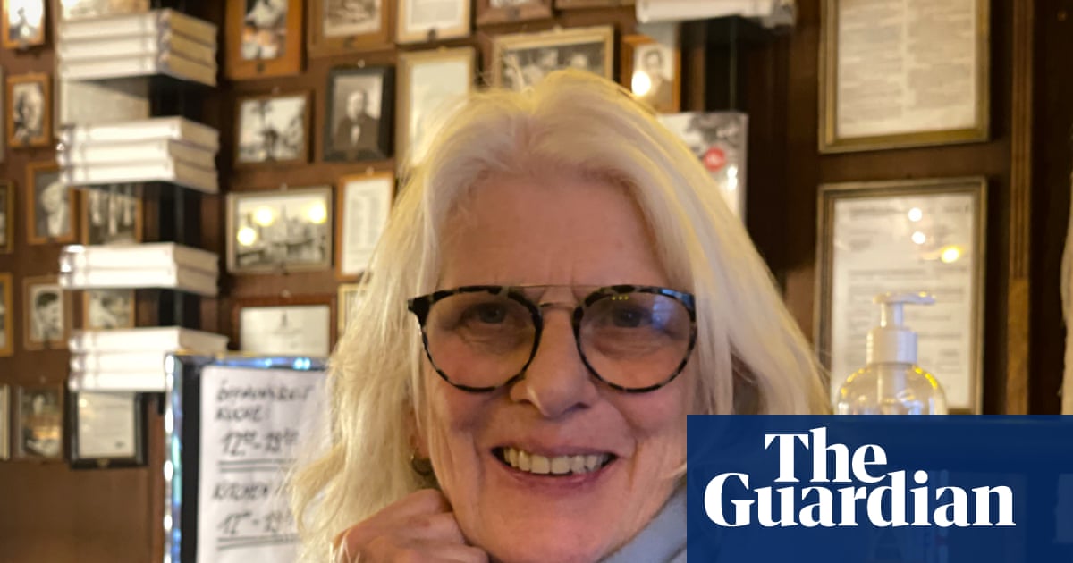 Remembering 'Fizzy' Oppé: A Life of Charm and Advocacy