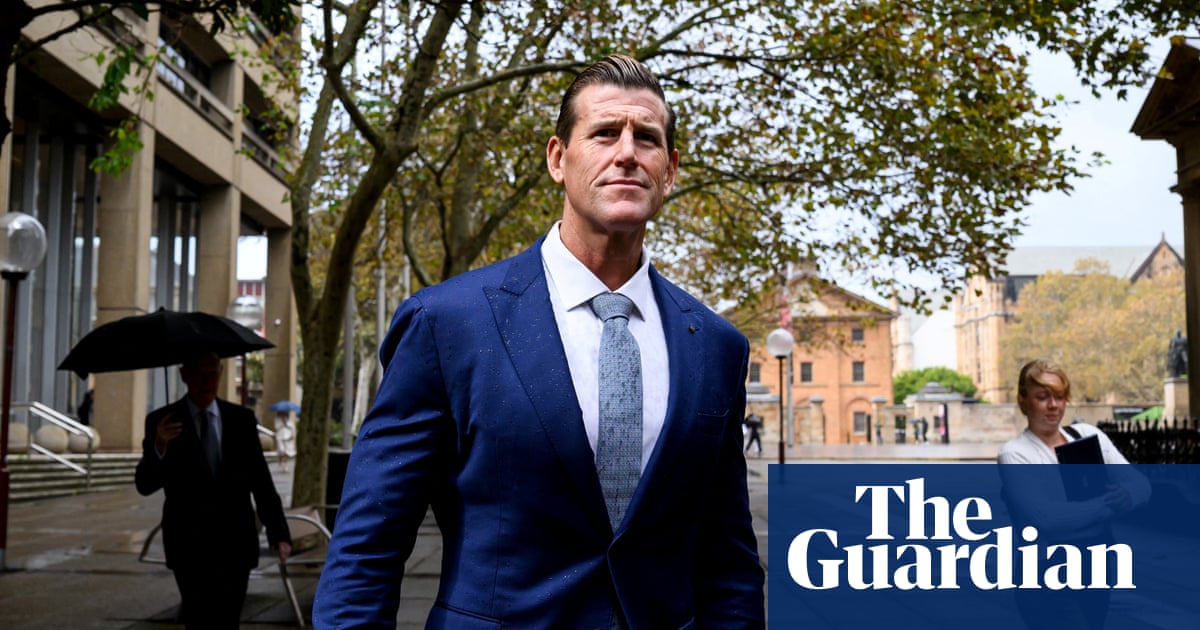 Ben Roberts-Smith’s comrades say he ordered them to execute unarmed civilians, court documents show