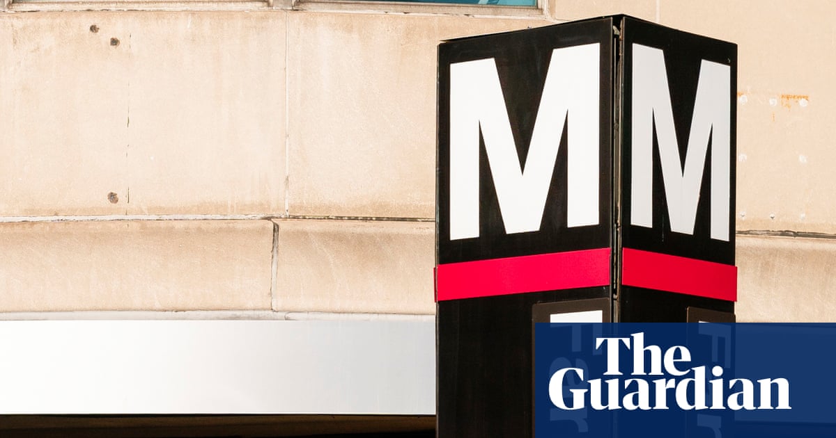 Two US national guard soldiers shot near White House in Washington DC