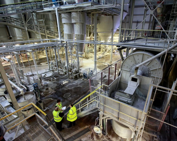 Kiln-free recycled tile startup agrees pilot deal with major UK supplier