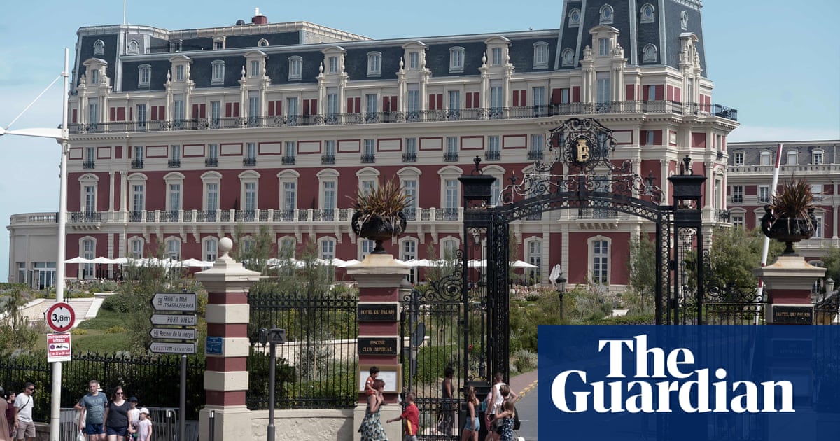 Носителят на звезда Мишлен Орелиен Ларжо който управлява ресторант в