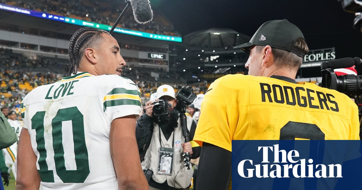 The old man and the mirror: Aaron Rodgers meets the quarterback he used to be