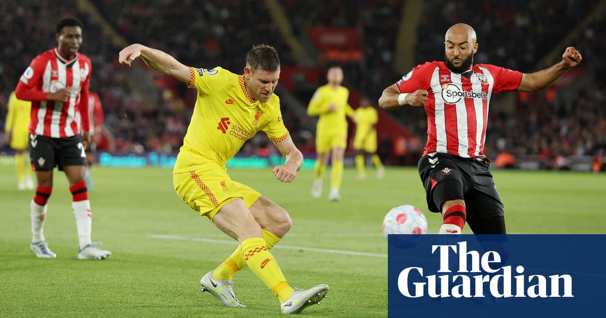 Milner’s command performance keeps Liverpool in fight for title