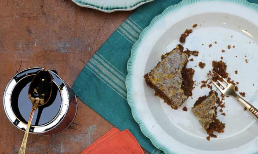Ruby Tandoh’s whisky-glazed parkin.