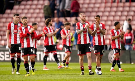 Sheffield United players applaud the fans following the 4-1 home defeat by Burnley on Saturday