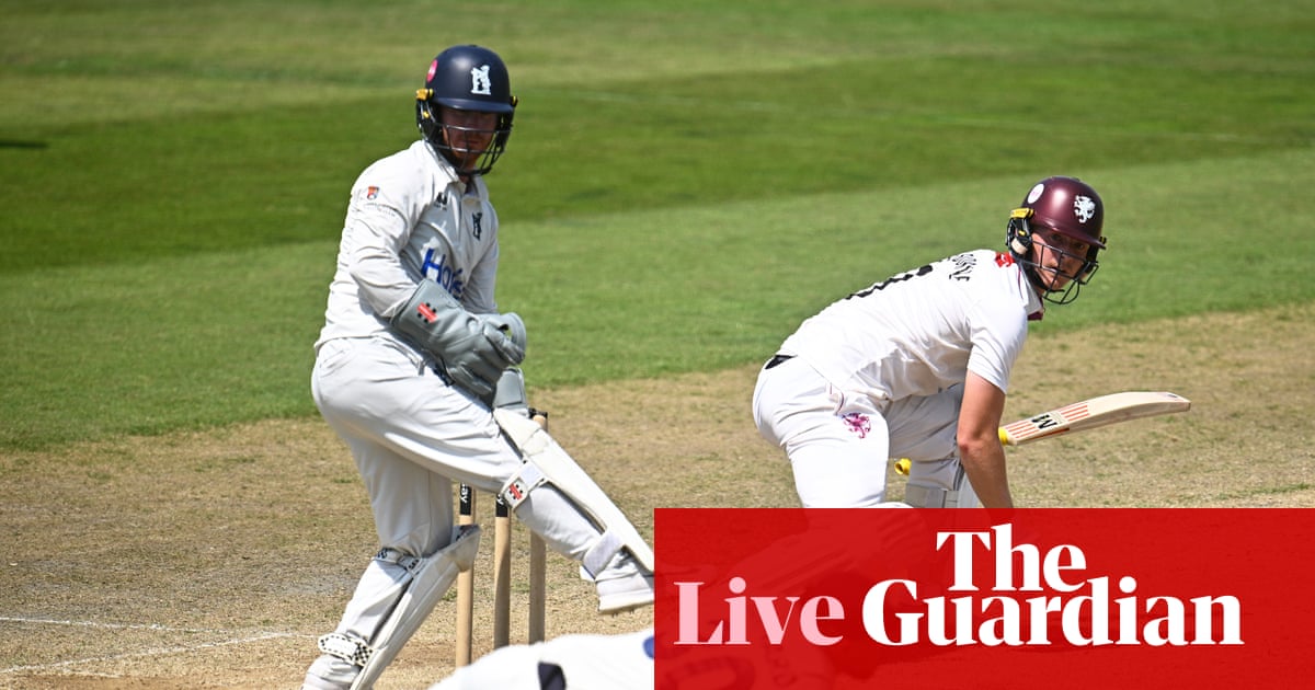 Somerset v Warwickshire, Glamorgan κέρδισε το Surrey και άλλα: county κρίκετ – ζωντανά