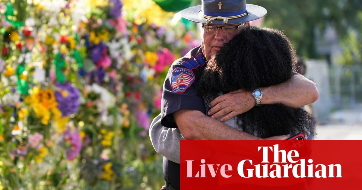 Trump heads to Texas a week after devastating floods US politics live