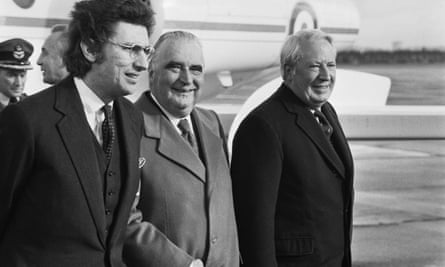 Gowrie, left, with the French president Georges Pompidou, centre,  and the British prime minister Edward Heath