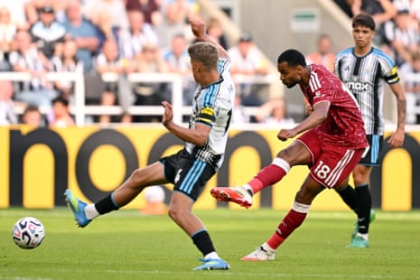 Cody Gakpo of Liverpool scores his team’s first goal.