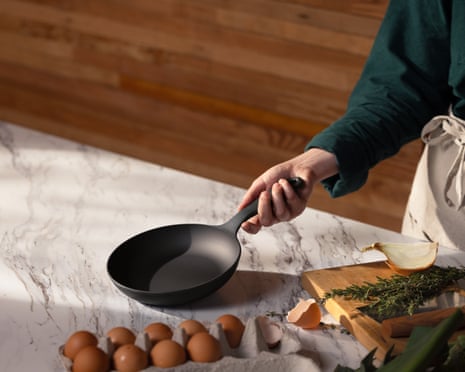 Field Company No 5 cast-iron chef skillet.