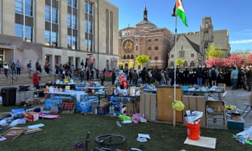 Police remove protesters' tents at University of Wisconsin in Madison