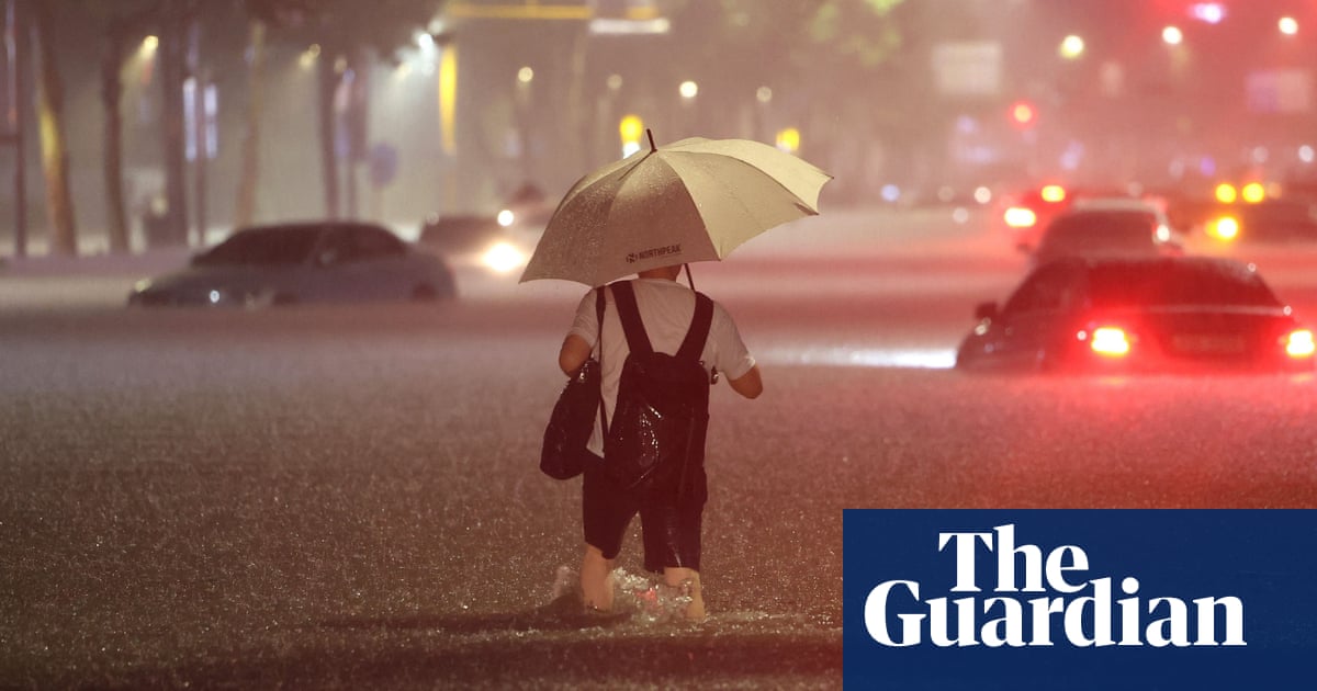 South Korea flood: record rain kills at least 7 in Seoul with more falls expected