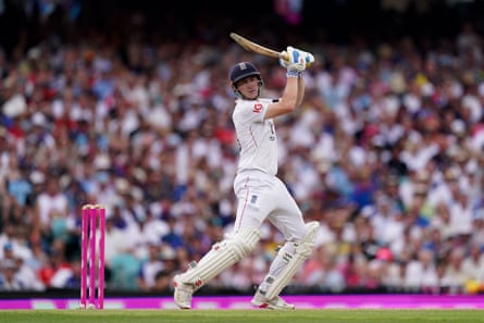 Harry Brook bats on the way to reaching 78 mnot out day one of the fifth Ashes Test at the Sydney Cricket Ground
