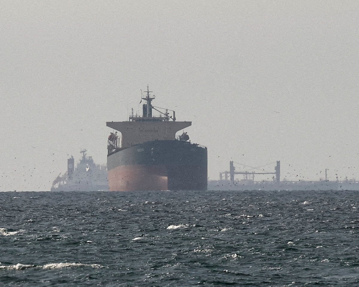 Ceasefire changes little for shipping in strait of Hormuz, experts say | Strait of Hormuz | The Guardian
