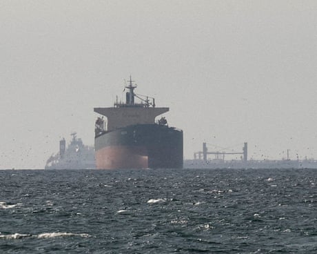 Ceasefire changes little for shipping in strait of Hormuz, experts say