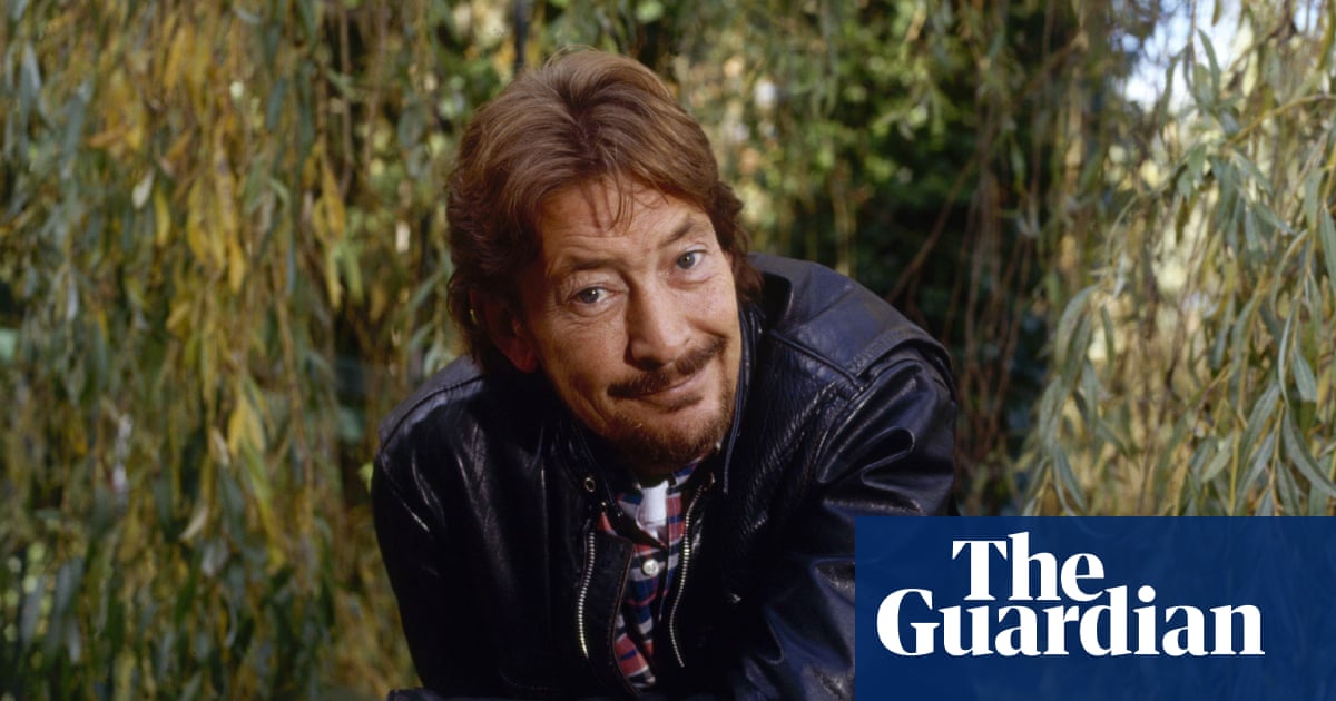 Chris Rea, rock and blues singer-songwriter, dies aged 74
