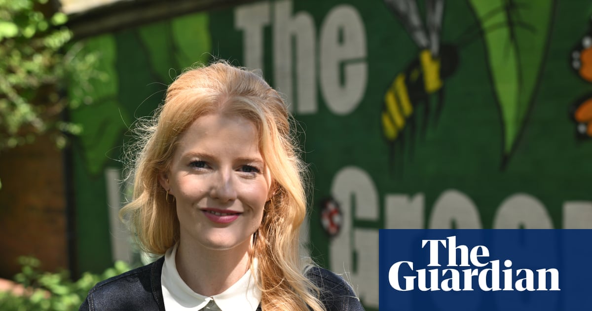 Green MP Hannah Spencer aims to pass law on maximum workplace temperatures