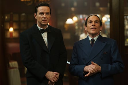Andrew Scott as Richard Rodgers and Ethan Hawke as Lorenz Hart in Blue Moon