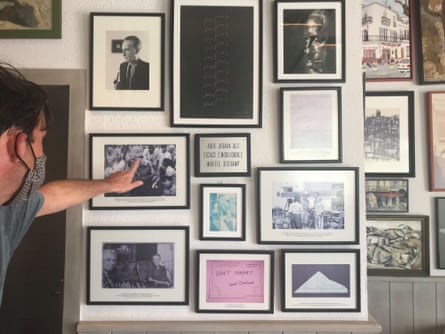 Photos and a plaque saying this is where Marcel Duchamp played chess, Bar Melitón Cadaqués.