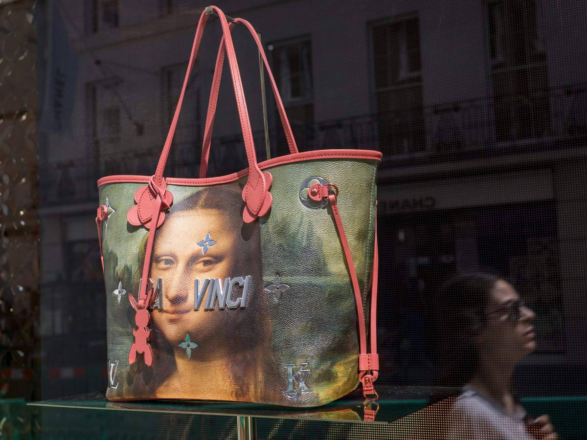 Spot the Works of Da Vinci and Van Gogh on These Designer Bags 