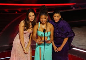 Halle Bailey, Lily James, and Naomi Scott present the Oscar for the Best Animated Feature Film