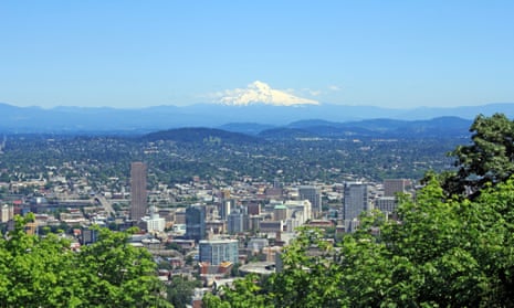 City and Mountain ViewView of Mount Hood overlooking mostly South West and South East Portland, Oregon on a sunny summer day.