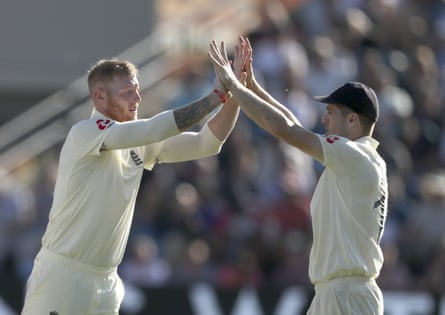 EnglandâÂÂs Ben Stokes celebrates with teammate Chris Woakes during the 2019 Ashes series