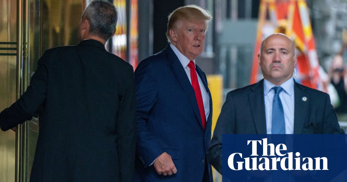 Trump under investigation for potential violations of Espionage Act, warrant reveals