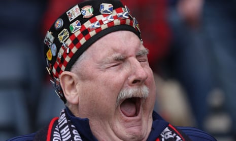 Scotland fan yawning 