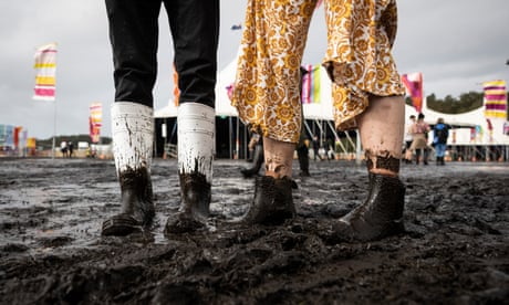 Put your phone in a ziplock bag and never wear jeans: six tips for surviving wet summer festivals | Australian music | The Guardian Put your phone in a ziplock bag and never wear jeans: six tips for surviving wet summer festivals | Australian music | The Guardian