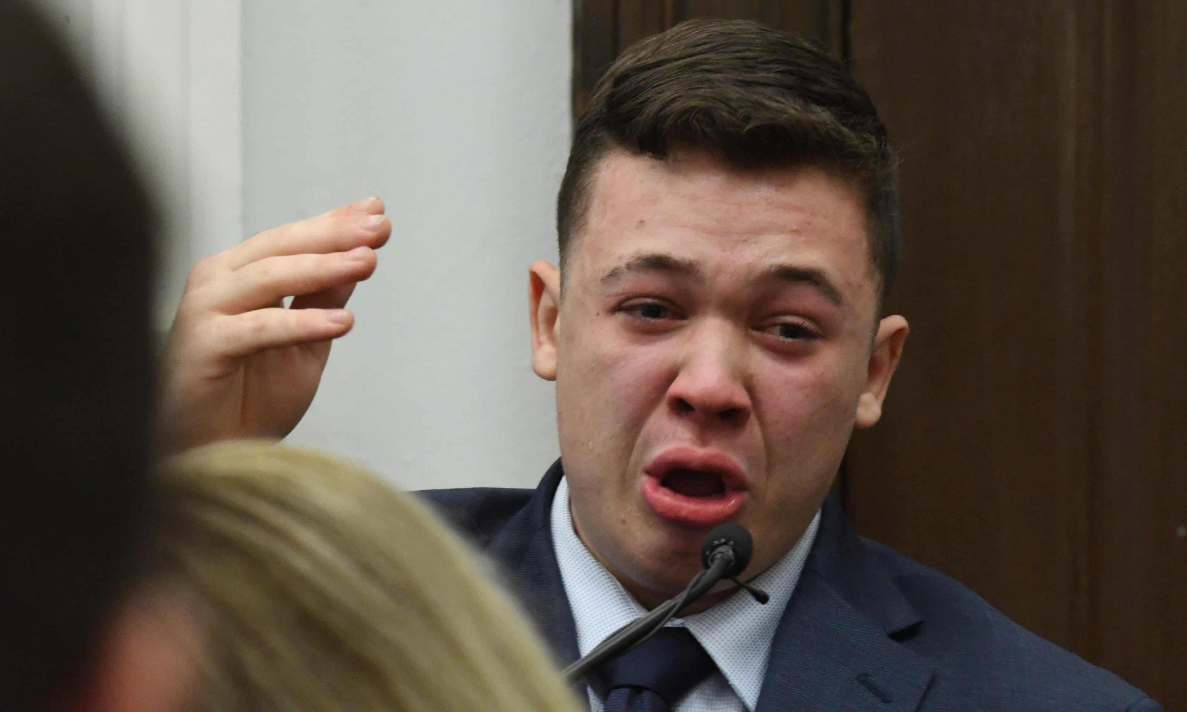 Kyle Rittenhouse reverses course on not endorsing Trump after online pile-on (theguardian.com)