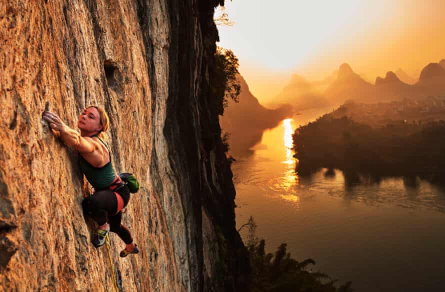 Australian climber Amy Dunlop at Dentist 5.12b, Yangshuo near Guilin, China.
