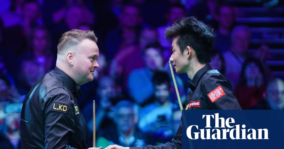 Champion Shaun Murphy crashes out of Masters on opening day