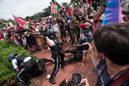 Pro-Palestinian protesters and police clash at Union Station in Washington DC.