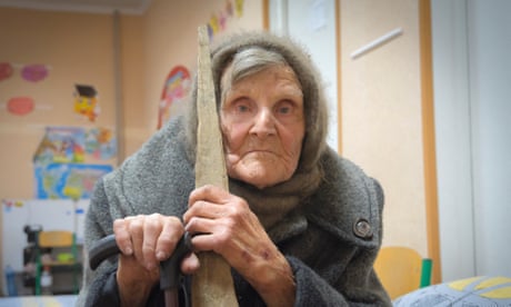 Ukrainian woman, 98, walks six miles alone to escape Russian-held territory