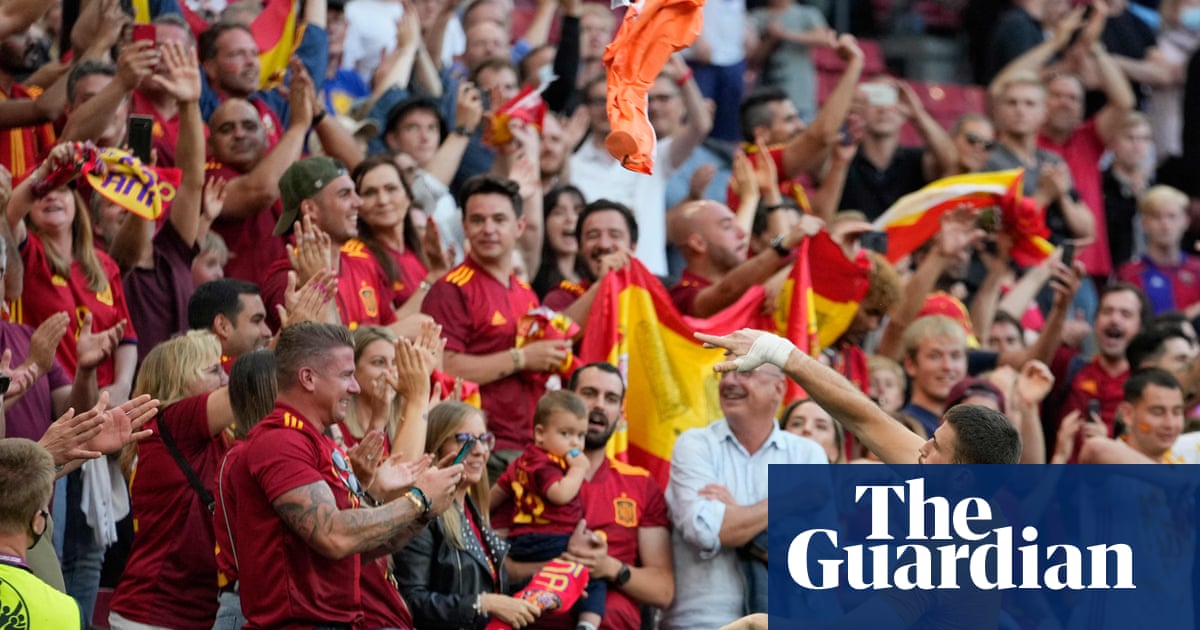 Unai Simón’s redemption mirrors Spain’s – and now anything is possible | Sid Lowe