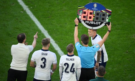 Luke Shaw and Cole Palmer come off the bench for England against Switzerland.