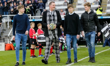 Doddie Weir (centre) announced last year that he is suffering from MND