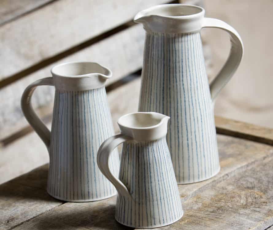 Three ceramic jugs in different sizes
