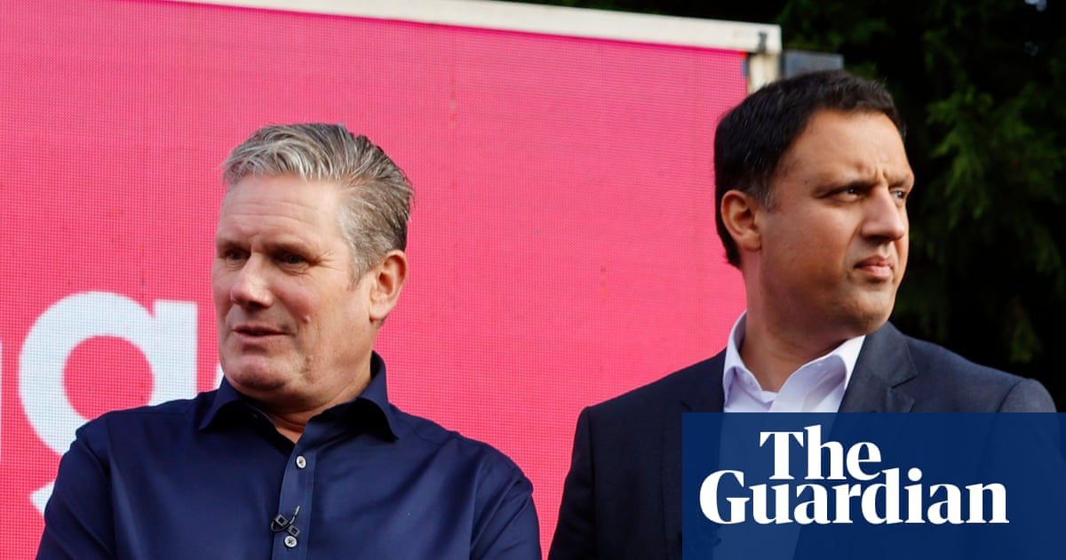 Anas Sarwar says Starmer can campaign in Scotland after call for him to quit