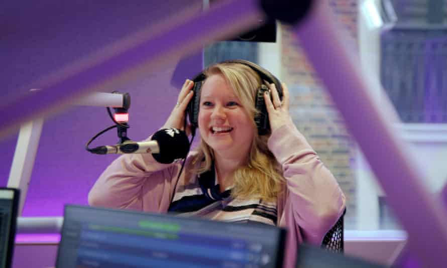 Natalie Cole in the studio at Absolute Radio.