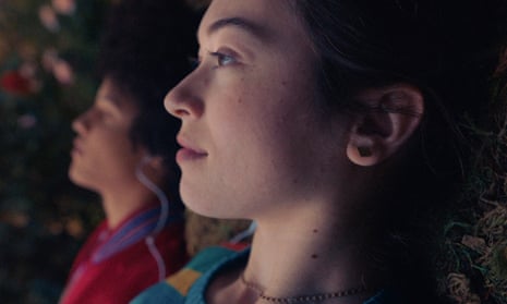 465px x 279px - The Sky is Everywhere review â€“ sensitive and whimsical portrait of teenage  grief | Movies | The Guardian