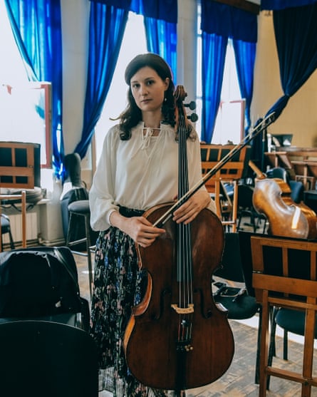 Cellist Natalia Subbotina