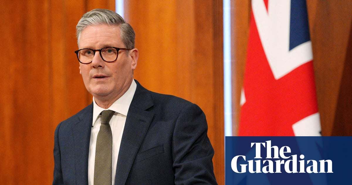 Keir Starmer to seek to bolster defence ties as he hosts New Zealand PM