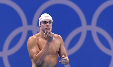 Santo Condorelli gives his dad the finger before the 50m freestyle semi-final at Rio.